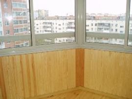 Обшивка вагонкой балкона