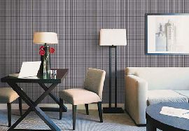 Отделка стен тканью